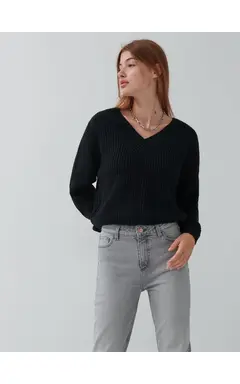 Sweter z dekoltem w serek - HOUSE - 0872H-99X